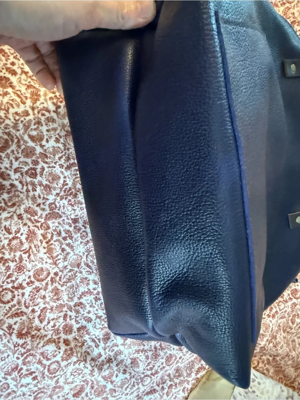 Portland Leather sleek navy